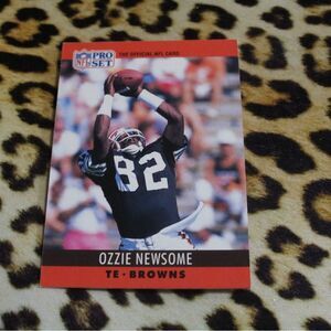 Ozzie Newsome #75 Football Card